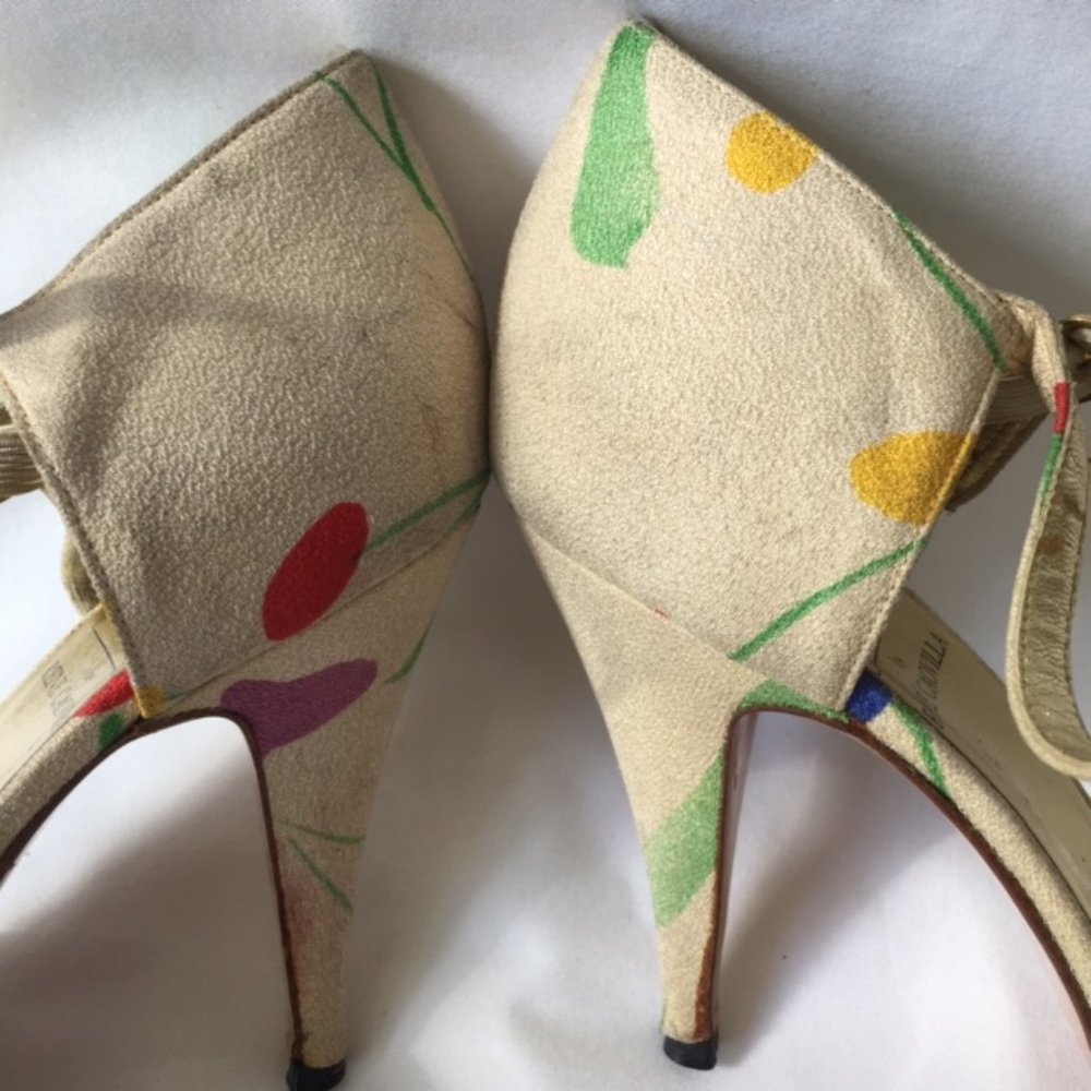 Vintage Valentino Garavani Couture Flower Heels - Picture 8 of 14
